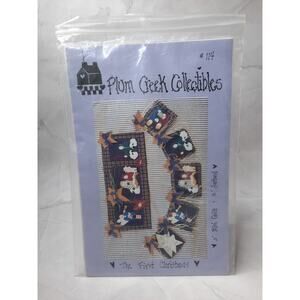 Vintage Plum Creek Collectibles The First Christmas Mini Quilt & Garland